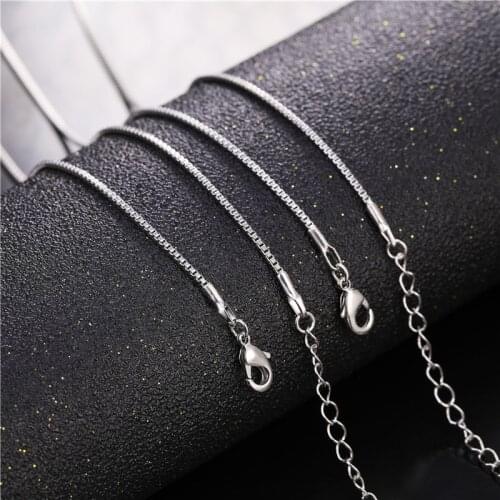 Big Promotion! wholesale cuban link chain with Lobster Clasp fit Men Women Pendant Snake Chain For Woman 50/55cm Chain Necklace