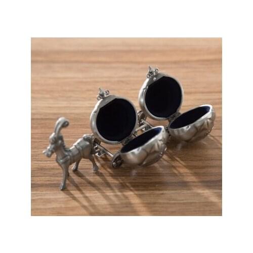 Metal crafts pumpkin carriage deciduous teeth box cartoon toys storage fetal hair teeth Mini childrens gifts