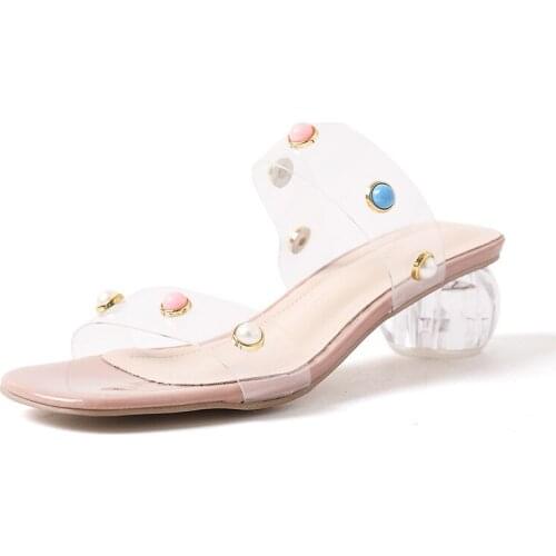 Slippers women 2019 Summer New Hot Outdoor Mid Heel Fretwork Heels Rivet Woman Slipper Fashion Ladies Slides