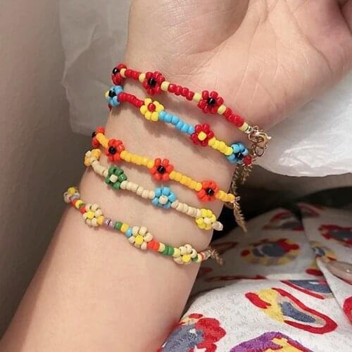 Colorful Daisy Beads Bracelets For Women Crystal Pearl Bracelet & Bangles Cute Flower Fashion Handmade Jewelry 2021 New