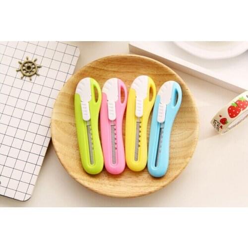 Candy color Utility Knife Crafts Paper Box Wallpaper Cutter Tools Couteau ArticulosStudent School Supplies Stationery