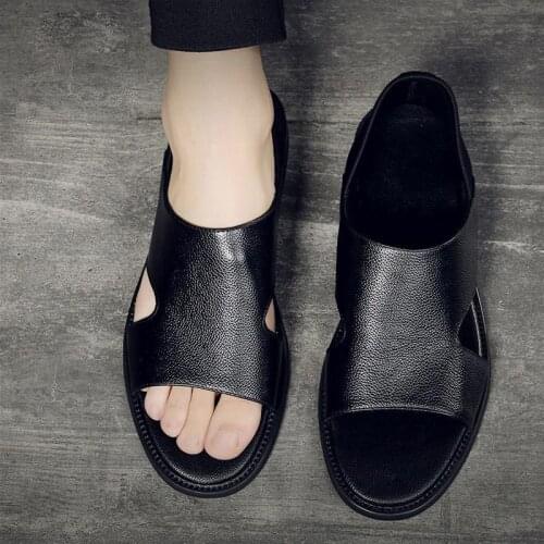 Summer Men Sandals Leather Mens Shoes Soft Beach Slippers Outdoor Comfortable Men Slippers