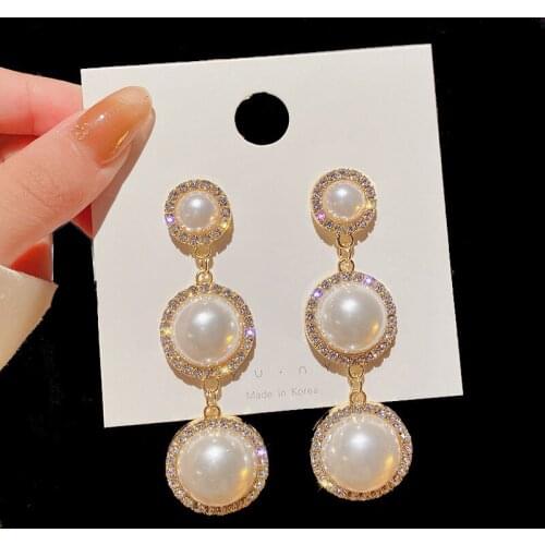 2021 New Fashion Korean Elegant Pearl Long Tessal Earrings For Women Statement Circle Drop Earrings Wedding Earrings Jewelry
