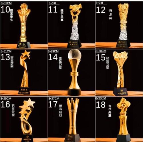 Premium metal handicraft medal thumb World Cup soccer trophy creative resin custom-made metal handicraft crafts statue