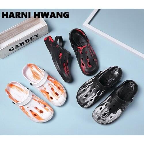 2021 Summer New Fashion Mens And Womens Beach Sandals Non-slip Wading Breathable Slippers Rubber Material Size 36-45