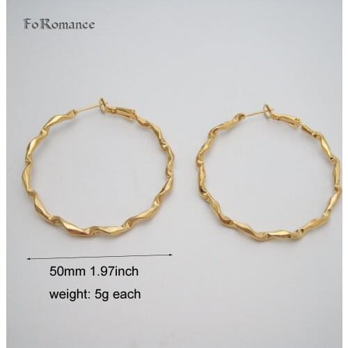 Foromance/ UNIQUE DESIGN YELLOW GOLD PLATED IRREGULAR BAND ROUND HOOP EARRING DIAMETER 50MM 1.97INCH