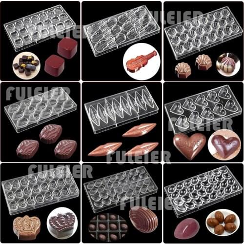 18 style Polycarbonate Chocolate Mold 3D heart ,eggs,cub ect. Chocolate Candy Bars Molds baking pastry Confectionery tools