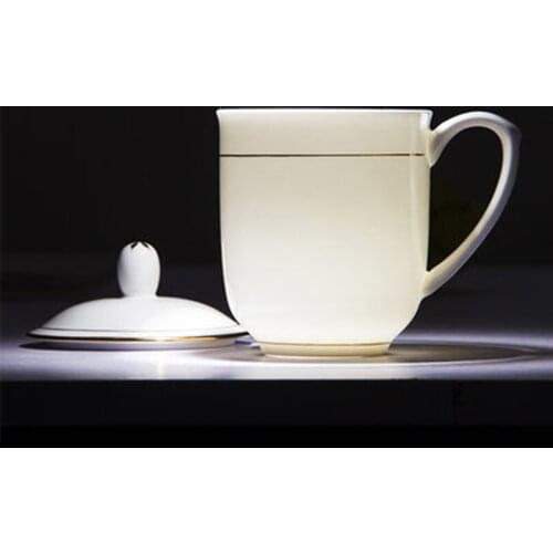 Jingdezhen Ceramic Tea cup With Lid Hand-painted Gold-rimmed simple Bone china Mugs Set Office Meete Meeting Cup Flower Tea Set