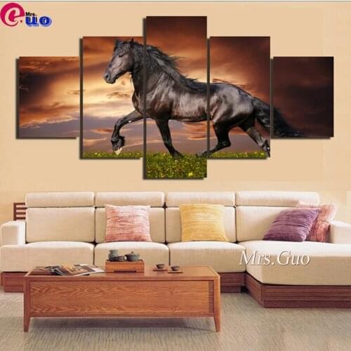 5d DIY Diamond Painting 5 Pieces Abstract Steppe Horse Full Square Round Drill Embroidery Animals Sale Rhinestone Diamond Decor