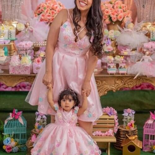 Elegant Pink Floral Beading Mother Daughter Dresses Ball Gowns Mom And Girls Celebrity Dresses Gowns Custom