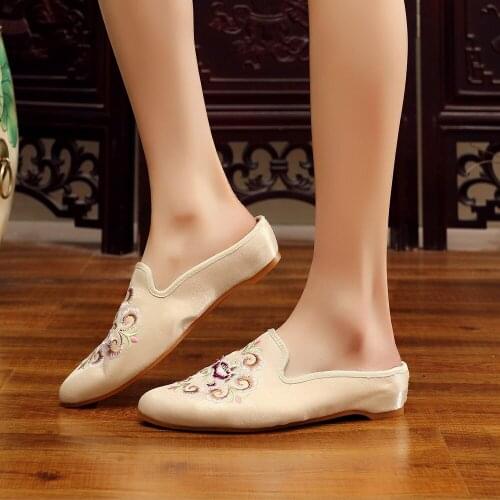 YourSeason Glossy Velvet Embroidery Ladies Pointed Toe Shoes Comfort Soft Light Flat Mules Vintage Women Summer Slippers