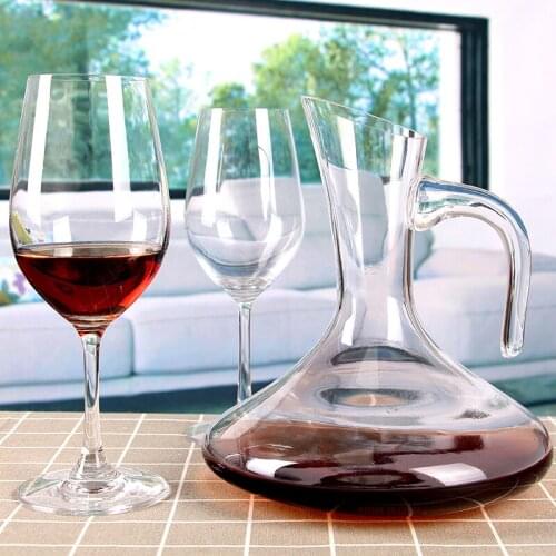 Reinforced Glass Wine Decanter Lead-Free Decorative Red Wine Carafe Aerating Wine Pourer Luxury Wine Accessories Hand Blown Gift