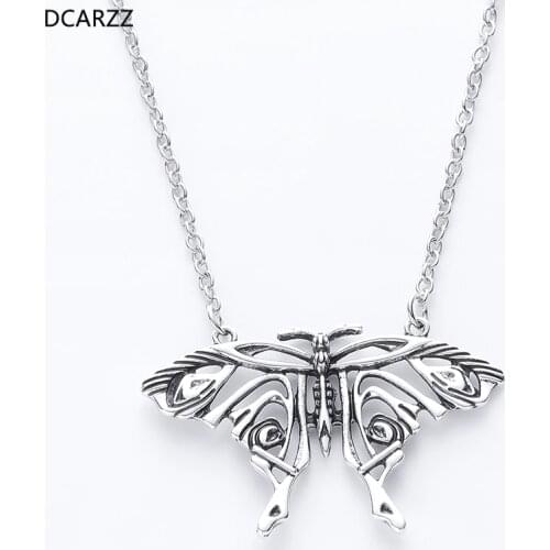 Mamma Mia Silver Plated Butterfly Pendant Yong Donnas Big Butterfly Necklace Women Costume Cosply Jewelry Accessories Wholesale