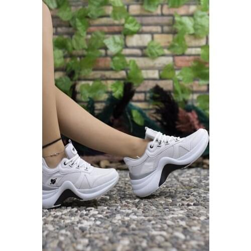 Womens Sneakers breathable light womens vulcanized shoes spring 2021 womens shoes flat casual running shoes autumn new