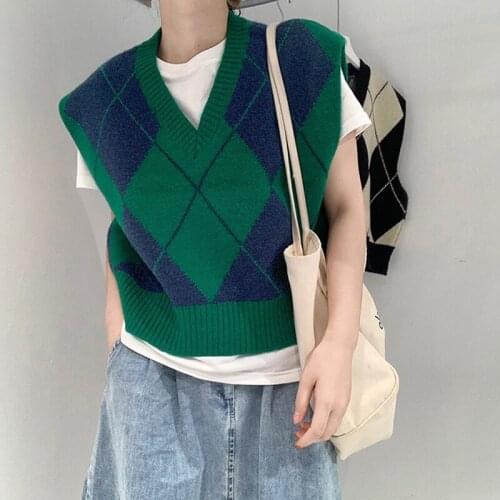 TIGENA Green Argyle Short Sweater Vest Women 2021 Autumn Winter Korean Cute V-neck Knit Sleeveless Jacket Vest Female Crop Tops