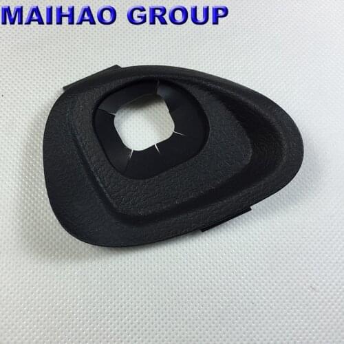 Steering Wheel Cover Lower NO.2 4518633070B0 Cruise Control Switch Cover 45186-33070-E0 for Toyota Camry Corolla AURION