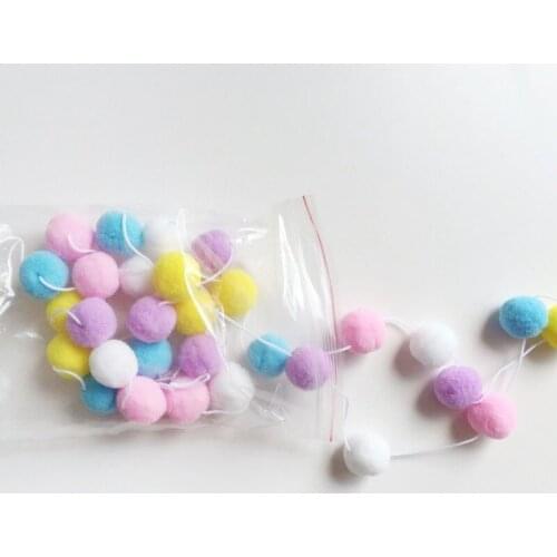 30 PCS Felt Ball String Hanging Ornament Pompom Handmade Fur Balls Garland for Wedding Christmas Party DIY Kids Home Decorations
