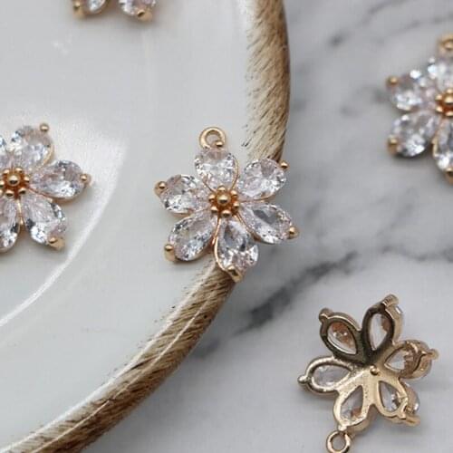 2021 New True Gold Plated Copper Zircon 12MM Flower Necklace Pendants DIY Earring Charms Jewelry Making Accessory
