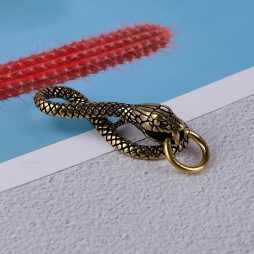 Vintage Handmade Brass Snake Keychains Pendants Pure Copper Chinese Zodiac Animal Keyrings Belt Hanging Buckle Key Chain Trinket