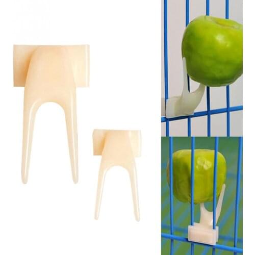 2PCS Birds Fruit Fork Creative Plastic Bird Food Holder Bird Feeder Pet Supplies for Parrots