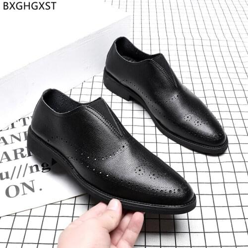 Black Mens Leather Shoes Italian Loafers Dress Shoes Mens Fashion Designer Shoes Men High Quality Luxury Brand Wedding Oxford