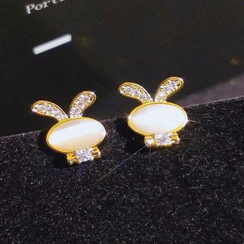 Hot Sale Korean Fashion Jewelry with Crystal Rhinestone Opal Rabbit Hare Animal Stud Earrings for Women Girl Prevent Allergy