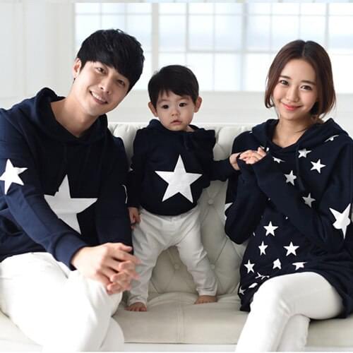 Parent-child outfit 2017 spring pentagram parent-child outfit in the mother and daughter mother and child three long fleece big