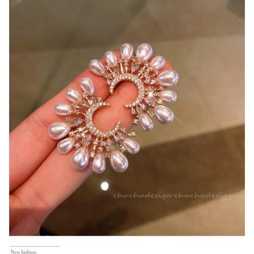 Korean Imitation Pearls Flower Stud Earrings For Women High Quality Exquisite Cubic Zirconia Jewelry Earrings Bijoux Femme