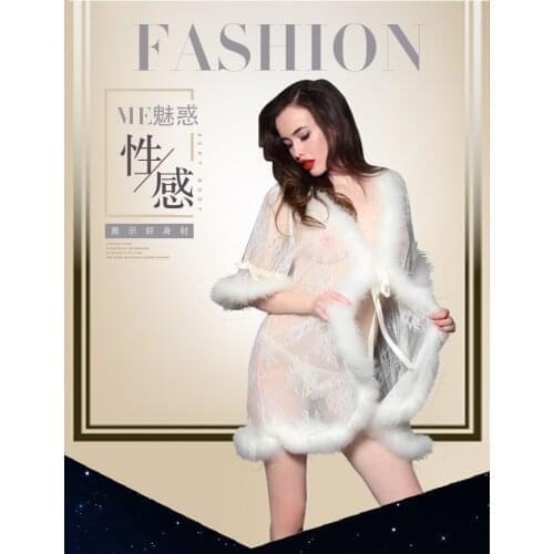 The new sexy off-the-shoulder bud silk nightgown suit perspective lingerie