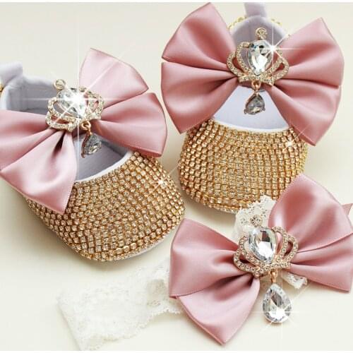 QYFLYXUE Handmade Pearl Diamond Baby Newborn princess shoes 、daytime prom Shoe , sparkly Tiara party shoes, baby party gifts
