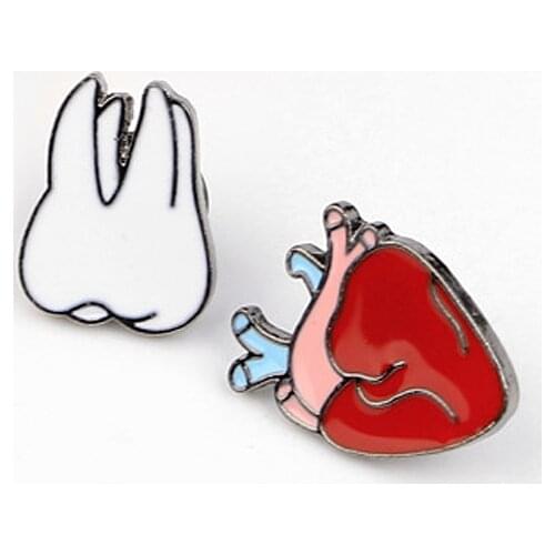 Fashion Personality Body Organ Brooches Metal Tooth Heart Badges Pins Clothes Bag Button Lapel Pin Women Men Accessories Jewelry