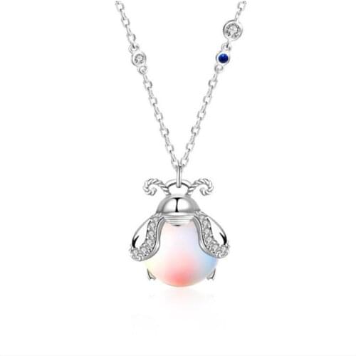 Trendy Moonstone Pendant Necklace For Women Jewelry Top Quality Silver Plated Necklaces Girl Choker Accessories Bright