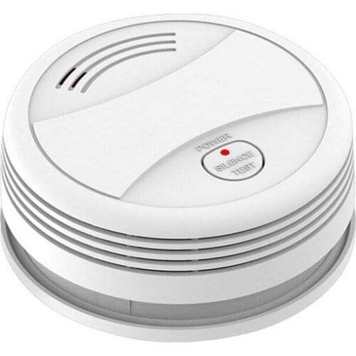 Smart WiFi Smoke Detector Sensor Fire Alarm Systems LED Flashing Smart Security Home Automation Module The Battery Smart Life