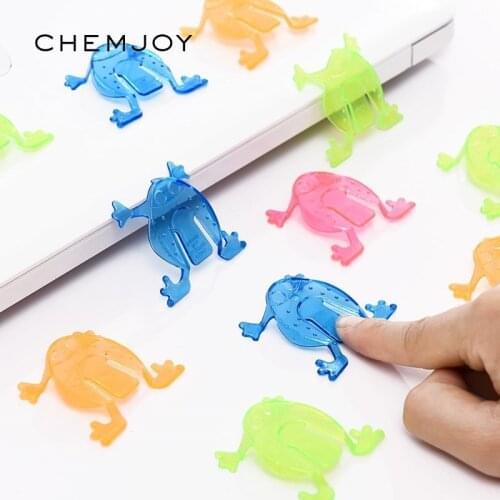 100pcs Jumping Frog Toys Childrens Party Favors Treasure Box Prizes for Kids Birthday Goodie Bag Stuffers Pinata Fillers