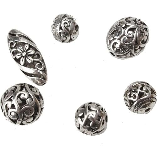 2pcs/lot Ethnic Styles Hollow Flower Beads Charms Alloy Spacer Hole Beads Diy Jewelry Making Components