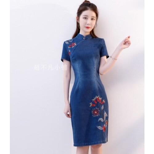 Denim Cheongsam Dress Modern Women 2020 Summer New Slim Retro Fashion Embroidered Short-sleeved Qipao Dress Jeans Vestidos K388