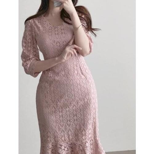 South Korea Summer New Sweet Lace Lace Stitching Pink Dress Female Casual White Bubble Sleeve Trend V-Neck Dress Woman 2021