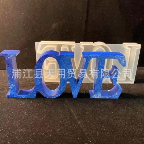 Love Crystal Epoxy Aromatherapy Plaster Car Decoration Modeling Mirror Epoxy Mold 19036