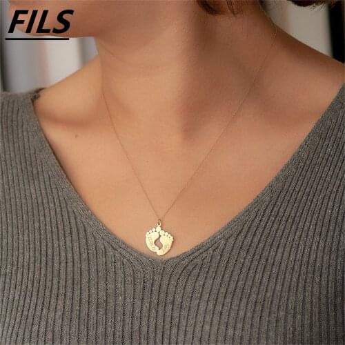 Fils Custom Necklace Women Fashion Stainless Steel Lovely Baby Foot Pendant Necklaces Custom Name Men Silver Choker Necklace Gif