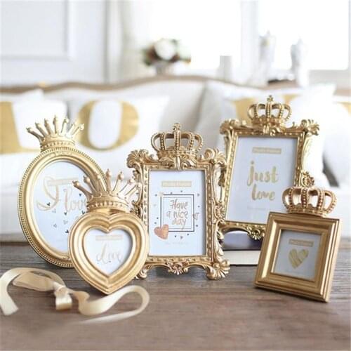 Golden Crown Photo Frame European Luxury Married Creative Crafts Gift Wall Desktop Decoration Resin Photos Certificate Frame