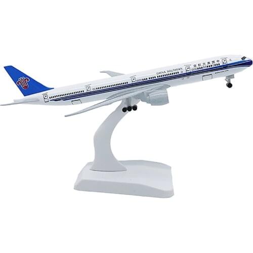20cm Aircraft China Southern Airlines Boeing 777 with Landing Gear B777 Alloy Plane Model Toys Children Kids Gift for Collection