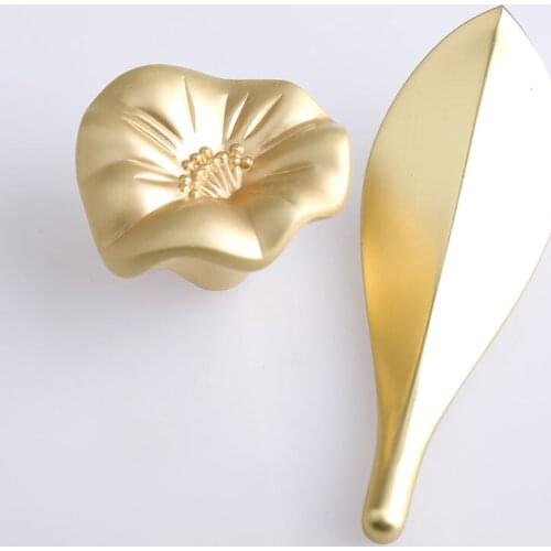 Modern simple fashion Creative brushed brass leaves flower drawer shoe cabinet tv cabinet cupboard kitchen cabinet knob handle