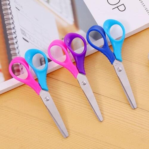 1 Pc Children Cartoon Round Head Safety Scissors with Plastic DIY Manual Paper-cut Kindergarten Art Designer Stationery