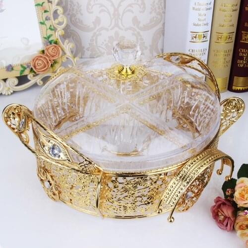 Circular 4 compartment The golden fruit stem cells cover of European high-grade candy box creative wedding