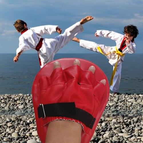 Curved Boxing Muay Thai Hand Target Sanda Training Thickened Earthquake-resistant Curved Baffle PU Five-finger Hand Target