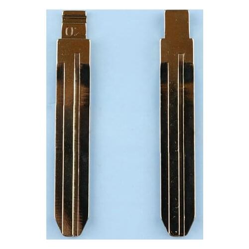 NO.02 Blank Remote Key Blade For Toyota Corolla Camry Reiz Highlander Reiz Vios Uncut Toy43 Side Groove