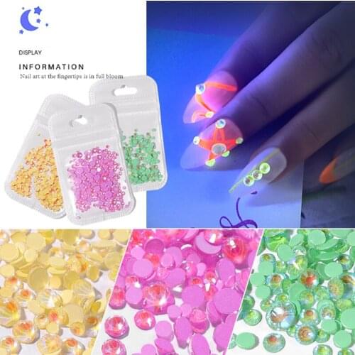 2021 Acrylic Nail Rhinestones for Nails Decorations Fashion Luminous Flat Back Rhinestone Accessories for Art Design