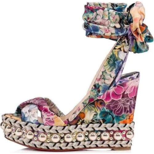 Fashion Flower Printed Lace-Up Wedge Sandals Woman Sexy Open Toe Rivets Studded Platform Heels Summer Gladiator Floral Shoes