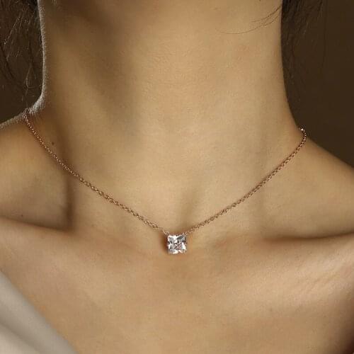 HI MAN French Simple Shiny Square Crystal Pendant Clavicle Chain Necklace Women Exquisite Small Student Girlfriends Jewelry Gift