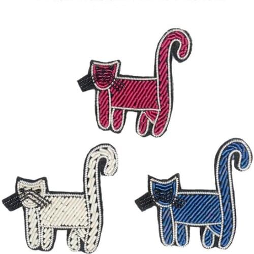 Hand-Embroidered Small Jewelry Indian Silk Badges Chest Color Cat Brooch Creative Cartoon Brooch Female Accessories